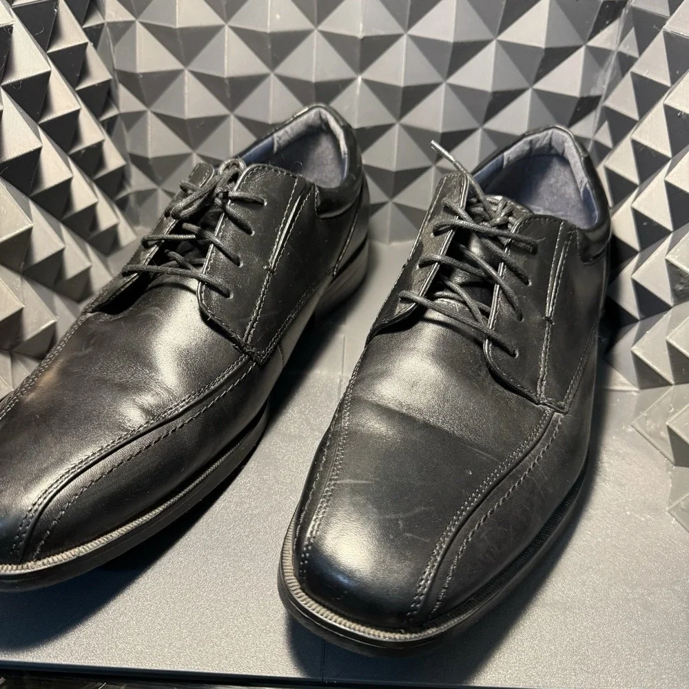 Men's Dockers Comfort Zone Black Leather Dress Shoes Size 12M
